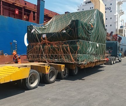 Port logistics heavy equipment moving company international AZVIR